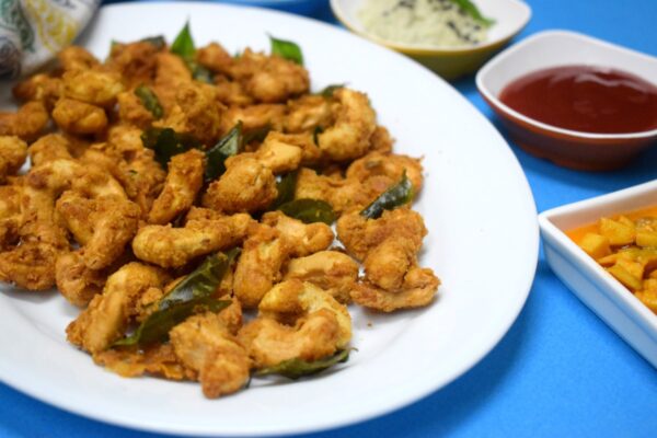 Kaju Pakoda