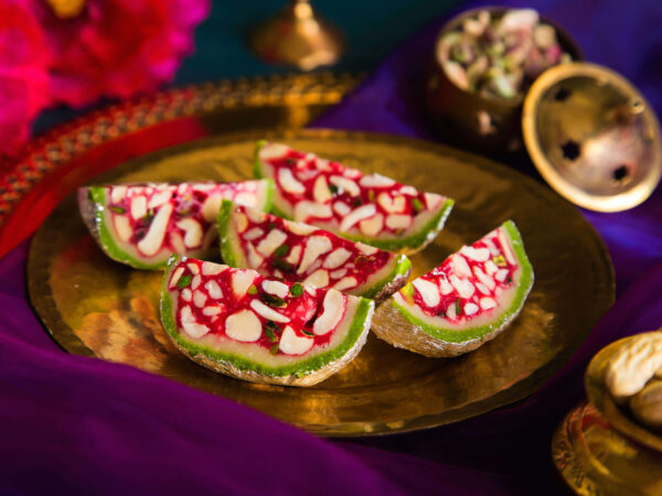 Kaju Kalingar Sweet