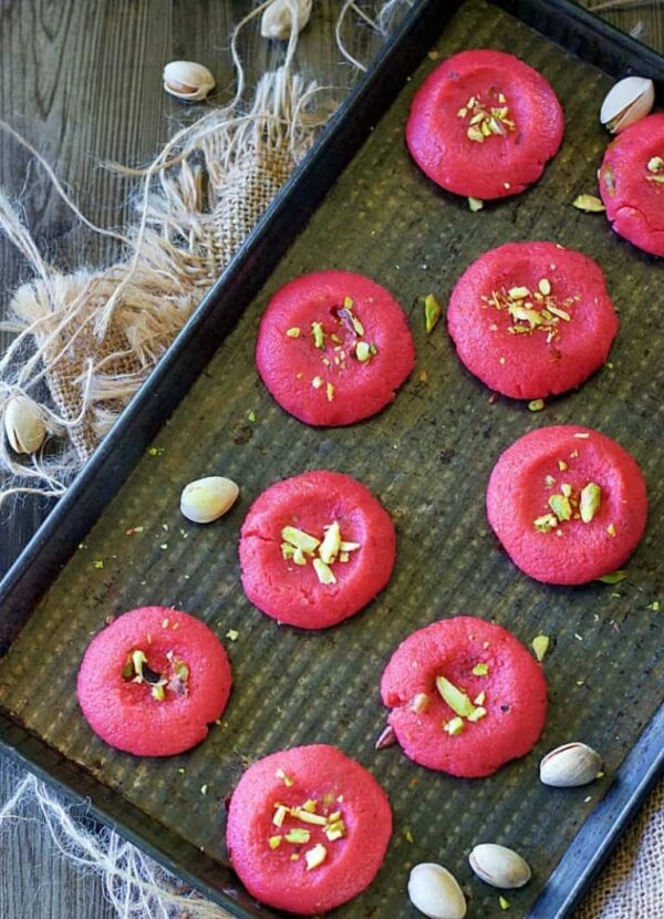 Strawberry Milk Peda