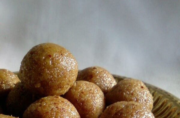 Vellam Laddu